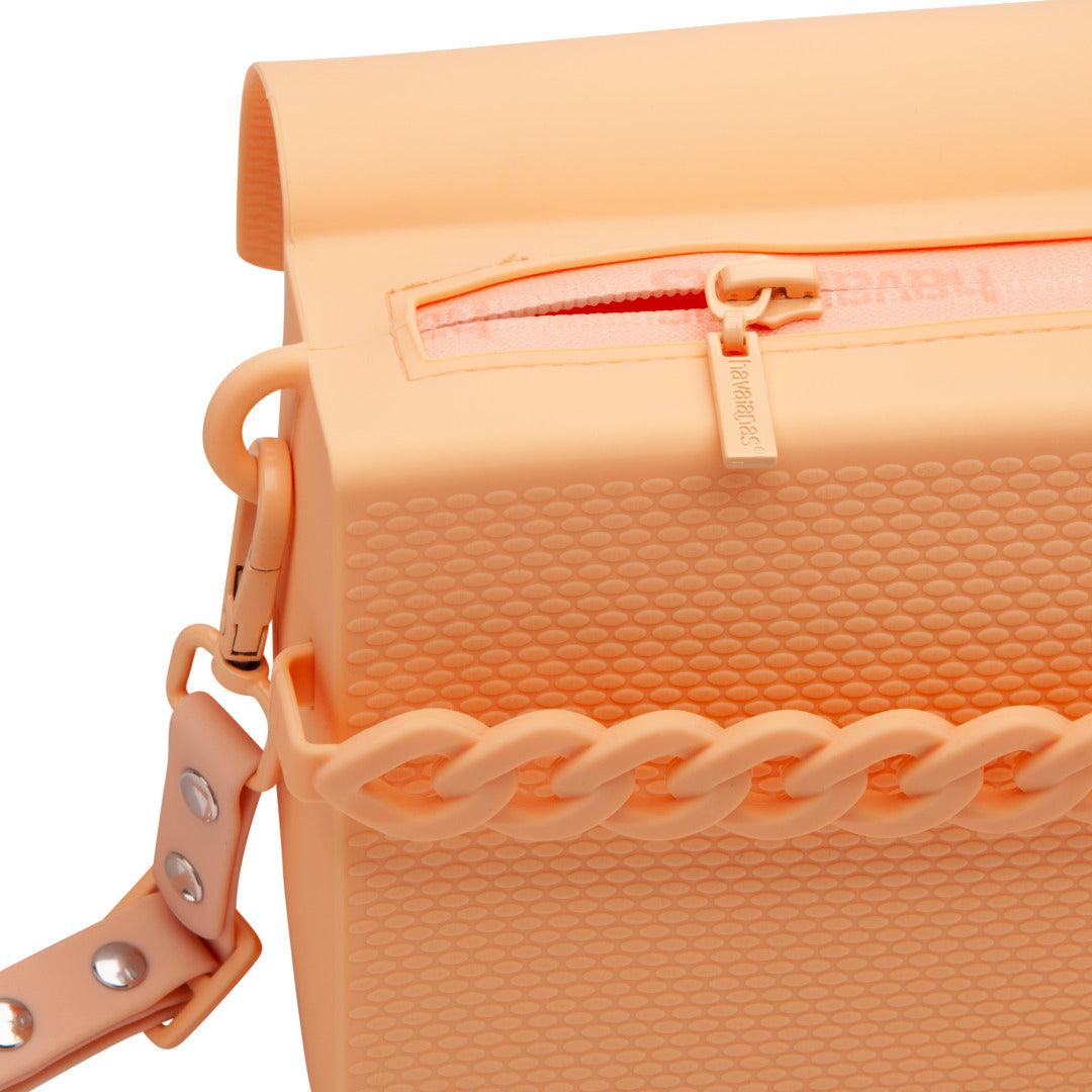 Bolsa Casual Correntes Silicone Texturizado Alça Ajustável Design Moderno Pêssego